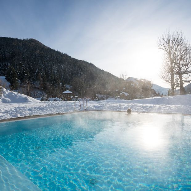 Pool mit 32°c im Winter